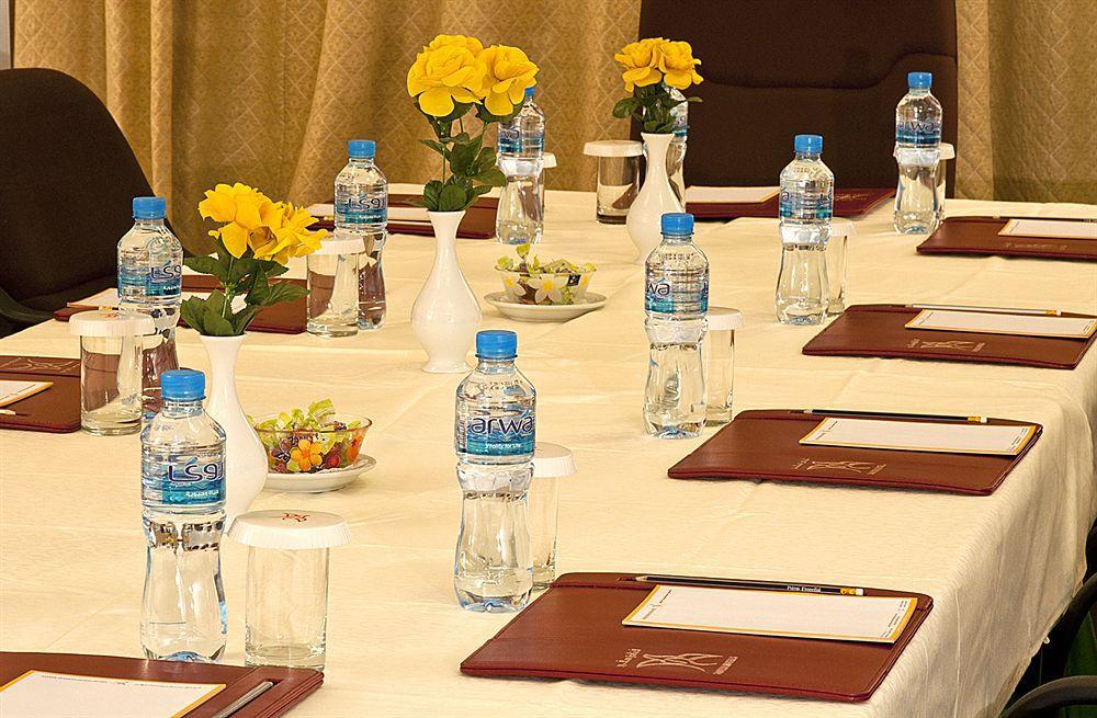 Safeer International Hotel By Brothers International Maskat Dış mekan fotoğraf